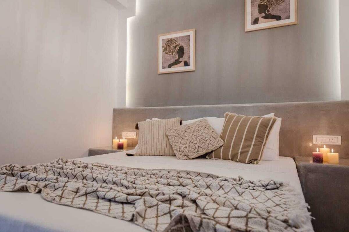 Deluxe Villa | 2 bedrooms, iron/ironing board, free WiFi, bed sheets