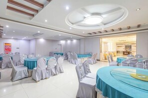Unclassified image, 2 of 24, button - GreenTree GEM International Hotel (Zaozhuang Station Municipal Government) (Zaozhuang)