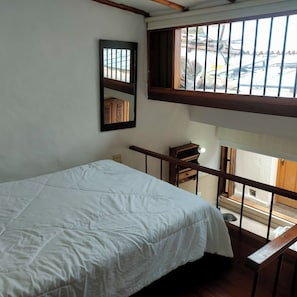 1 habitación, wifi y ropa de cama