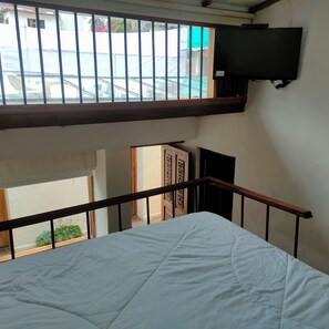 1 habitación, wifi y ropa de cama