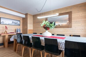 用餐