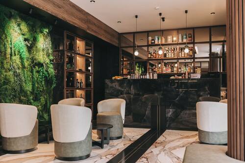 2 bares o lounges, bar en la azotea