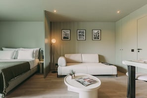 Exclusive Studio, Garden View | Living area