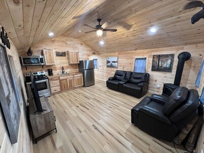 The Moose Cabin, cozy cabin right on the Atv and snowmobile trail access road.