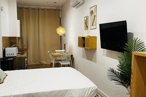 1 chambre, accès au Wi-Fi (inclus), literie fournie