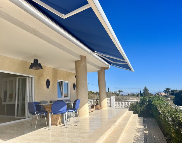 Restauration extérieure