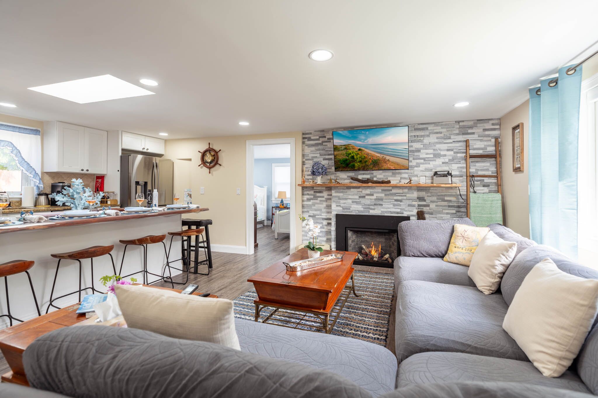 スマートテレビ、暖炉