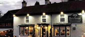 Woodvale Gardens, Wylam Village, Sleeps 6