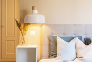 Superior Villa | 7 bedrooms, in-room safe, blackout drapes, soundproofing - Marachique Villa - Torralvor (Portimão)