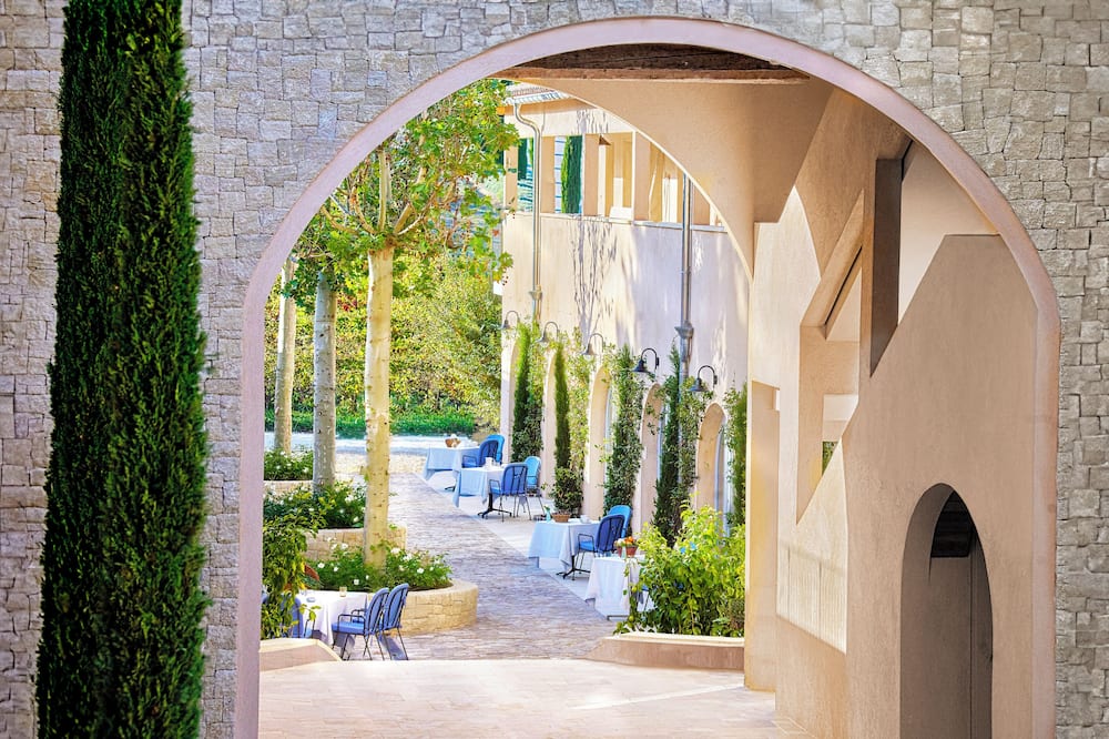 Auberge La Coste