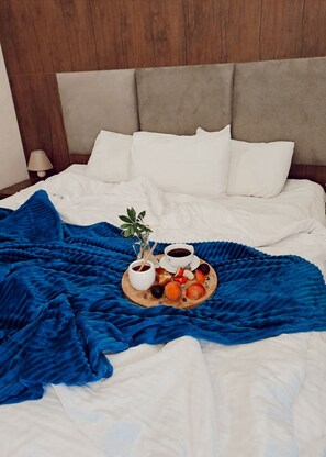 In-room safe, soundproofing, iron/ironing board, free WiFi - Hotel Mountain Mestia (Mestia)