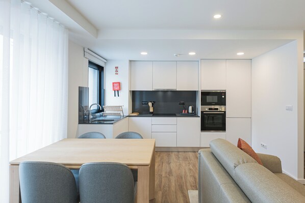 Private kitchen - Apartamento Deluxe (Ponta Delgada)