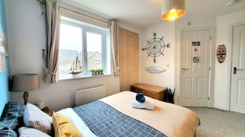 3 間睡房、熨斗/熨衫板、免費 Wi-Fi、床單