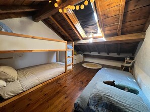 3 bedrooms
