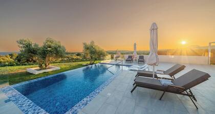 Endless Blue Private Club - Executive Villa