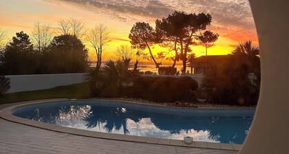 Villa Premium Proche Royan DE 2 A 10 Personnes Piscine VUE MER