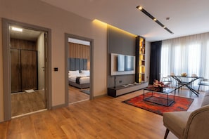Studio Suite | Living area
