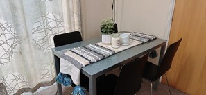 Interior - Inviting 2-bed Apartment in Cambridge (Cambridge)