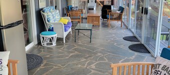 Charming 2-bedroom cottage in Rock Hill on Lake Wylie