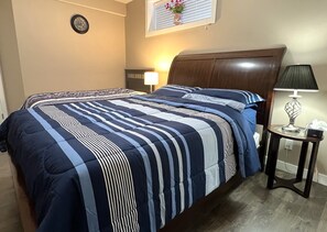 1 Schlafzimmer, Schreibtisch, Bügeleisen/Bügelbrett, kostenloses WLAN