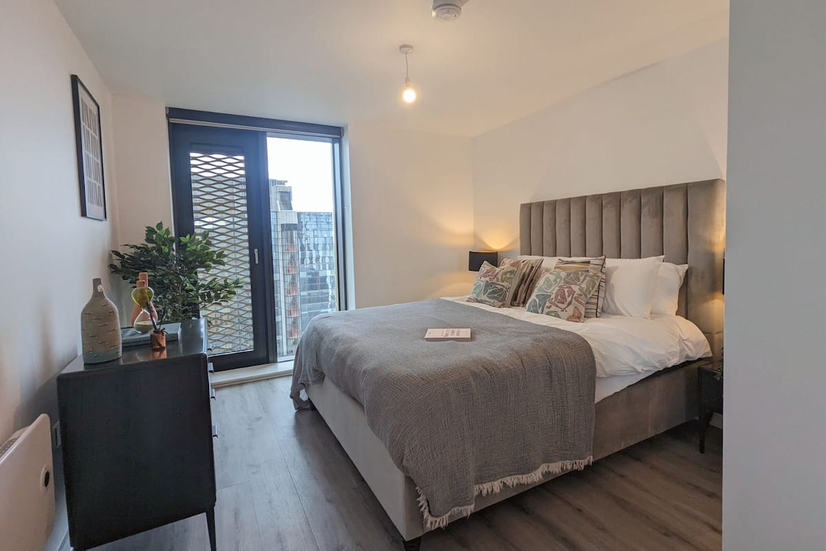 1 bedroom, iron/ironing board, free WiFi