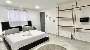 Comfort Apartment | 1 bedroom, in-room safe, free WiFi, bed sheets