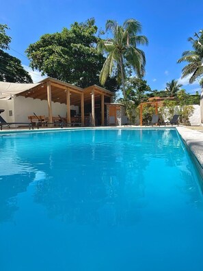 Outdoor pool - Hummingbird Hotel Cabarete (Cabarete)
