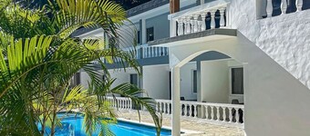 Hummingbird Hotel Cabarete