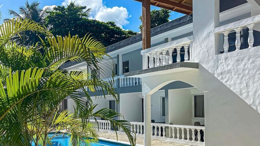 Hummingbird Hotel Cabarete