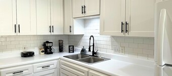 Cozy 4BR/2BA in Irving, TX Hot Tub • Game Room • Near DFW Airport & Downtown