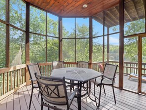 Dining - Dancing Falls Lodge: Overlooks Dirty Dancing Scene: Stream/Pond/Fire Pit/Hot Tub (Lake Lure)