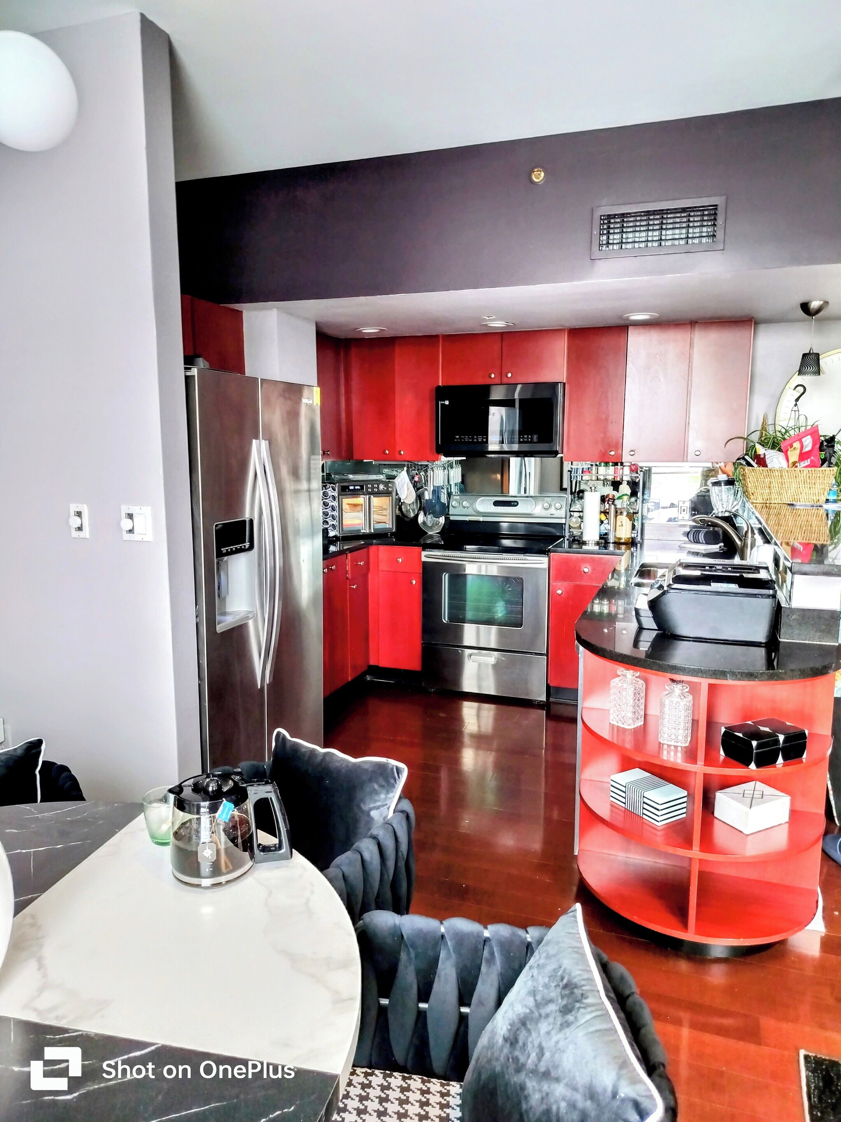 冰箱、微波炉、烤箱、炉灶