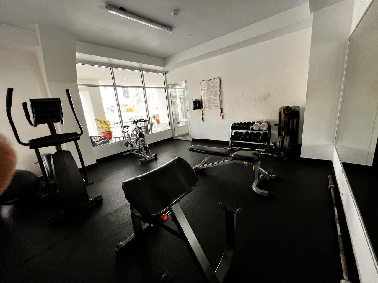 Apartamento, 2 quartos, acessível, sacada | Academia de ginástica