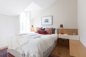 2 chambres, fer et planche à repasser, accès au Wi-Fi (inclus)