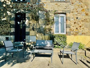 Terrace/patio - Limoges Sud- Lescinqsuites - Leden - Dabnb (Limoges)