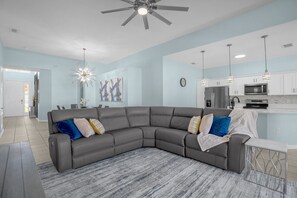 Smart TV - Villa del Sole at Windsor Hills Resorts (Kissimmee)