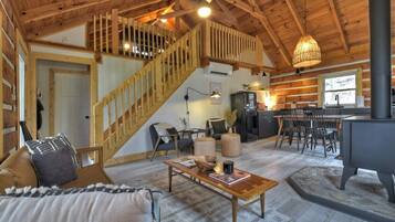 TV, fireplace, offices