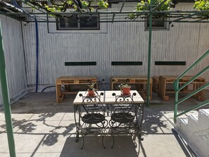 Exterior - GM Tirana Hostel (Tirana)