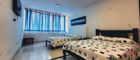 Chambre Double Standard pour 1 personne, 1 grand lit | Wi-Fi gratuit