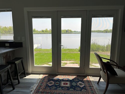Rock River Retreat Boathouse Bungalow...Relax, Refresh, and Enjoy this Zen Den