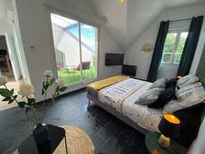 3 bedrooms, in-room safe, iron/ironing board, travel cot - Villa Balnéaire à 300m de la mer (Châtelaillon-Plage)