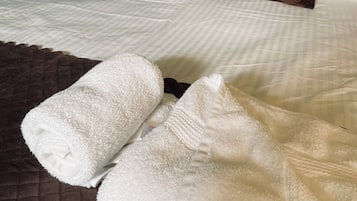 Standard Double Room | Individually furnished