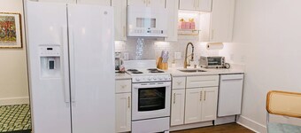 NEW!! The Coop I Pettigrew Adventures in Midtown - Located in Cooper Young 