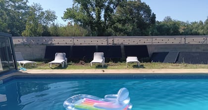 Gîte Indépendant Entre mer et Montagne Avec Piscine, Animaux Bienvenus