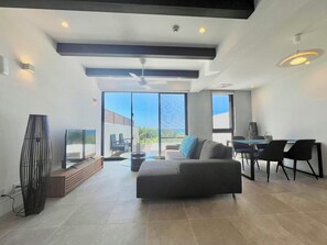 Room No.2 with Jetted Tub, Non Smoking | 1 bedroom, desk, blackout drapes, free rollaway beds - Naturela Miyakojima Irabu (Miyakojima)