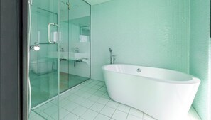 Free toiletries, hair dryer, slippers, bidet