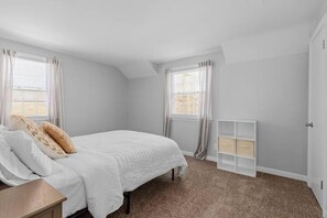 2 bedrooms, WiFi, bed sheets
