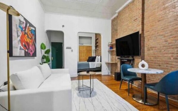 1 bedroom, WiFi, bed sheets - Cozy Studio in the Heart of Cobble Hill (Brooklyn)