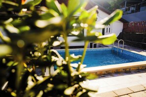 A heated pool - Cozy villa with all the perfect touches for a relaxing trip. (Sovata)