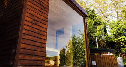 Cozy villa with all the perfect touches for a relaxing trip.